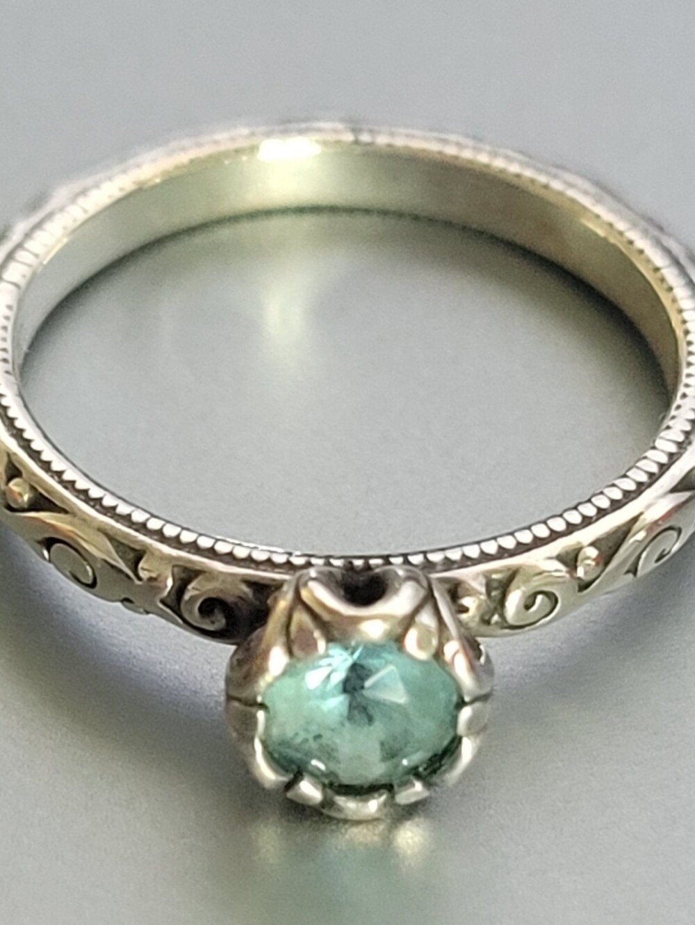 James Avery 925 Sterling Silver Birthstone Ring  Lab Cherished Blue Topaz Sz8 - Picture 6 of 6
